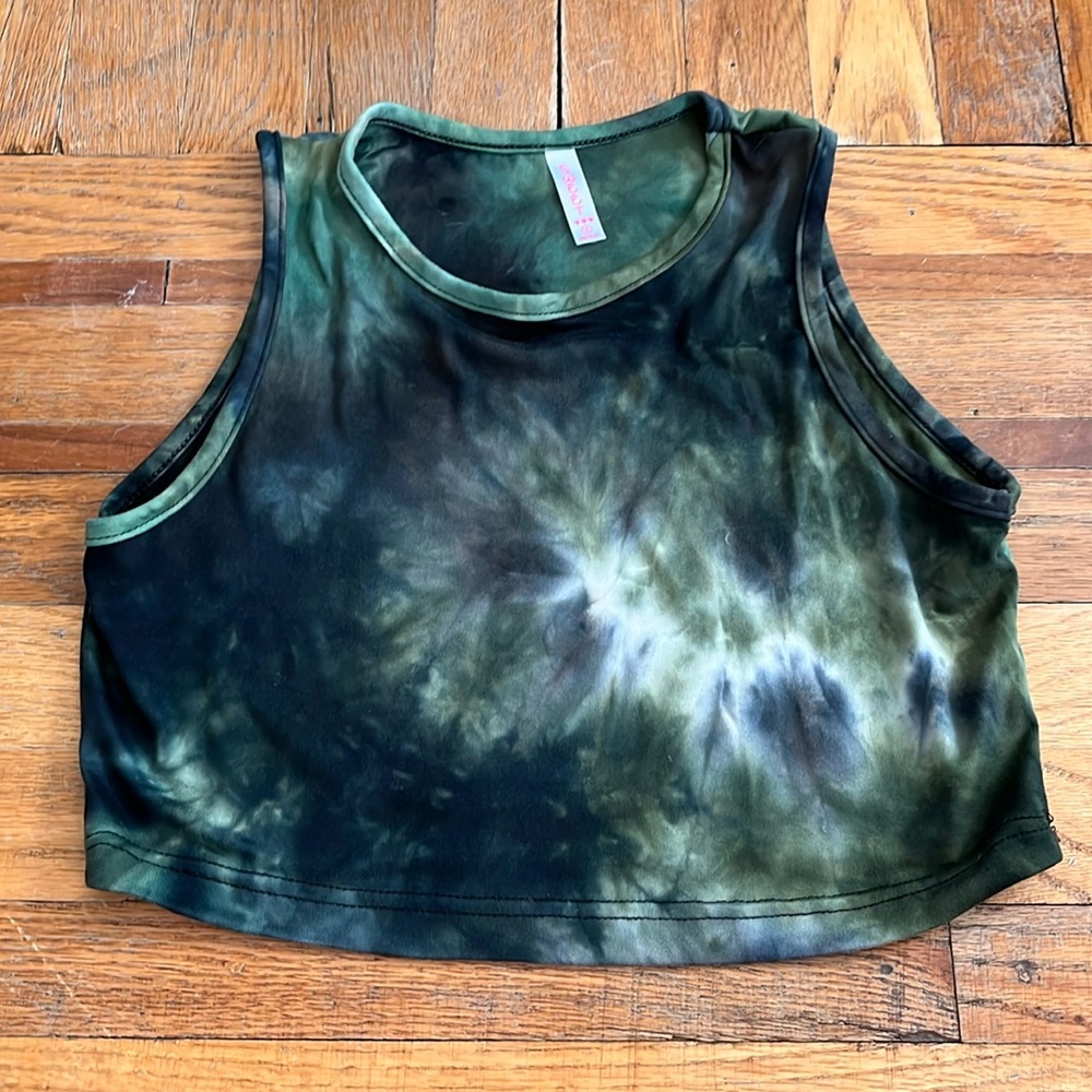 Sweet green tye dye tank top